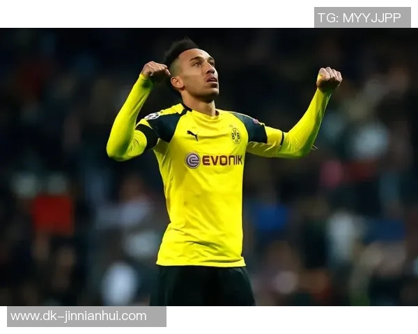 六月足球巨星生日盘点：那些在夏日诞生的传奇人物与辉煌时刻